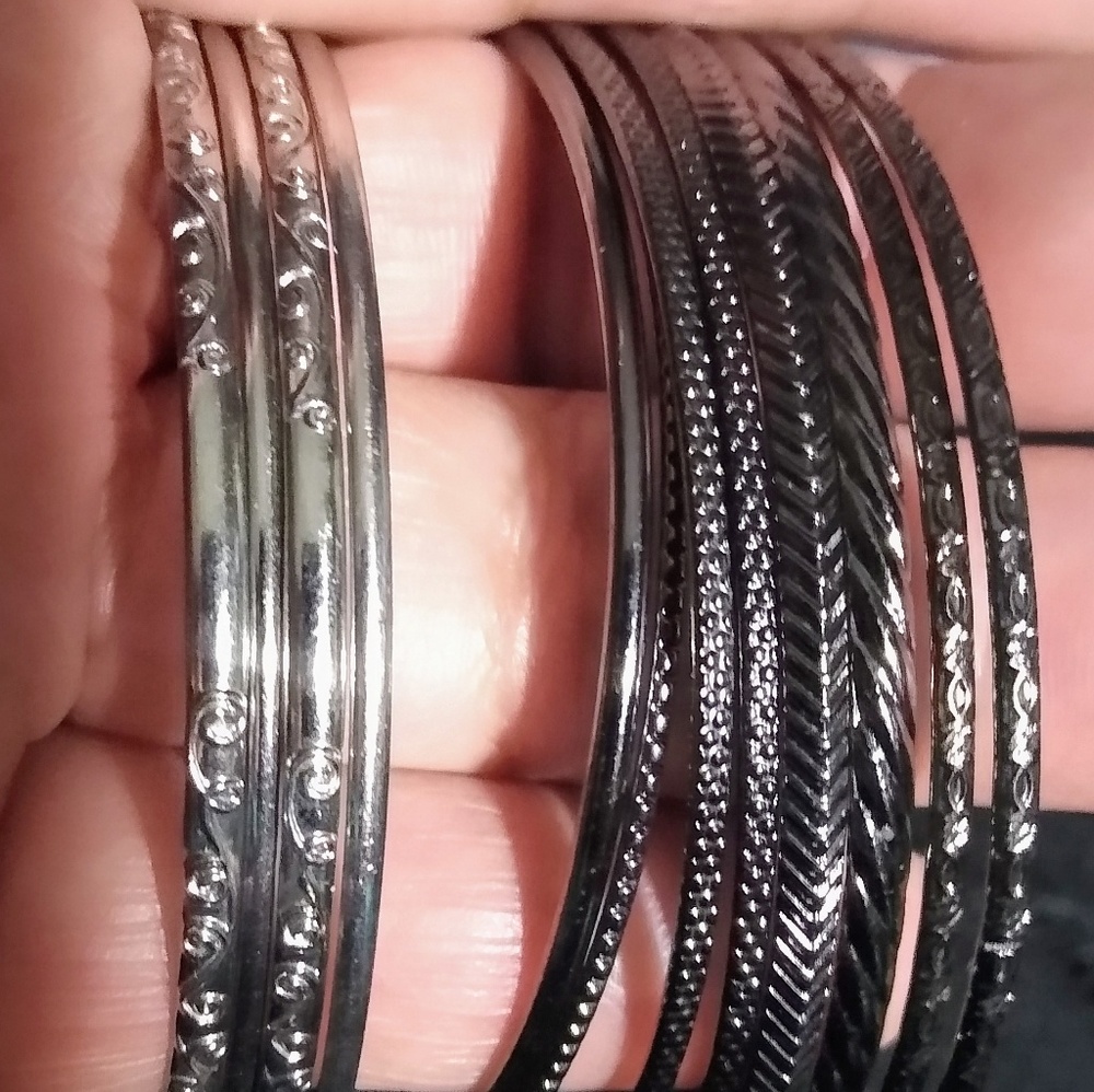 Jewelry - Picture 2 of 8